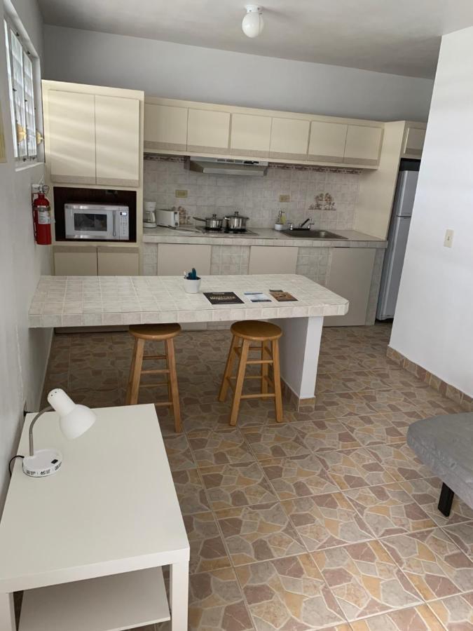 ויסקז Crab Island Adventures Apartments מראה חיצוני תמונה
