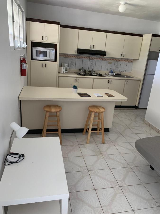 ויסקז Crab Island Adventures Apartments מראה חיצוני תמונה